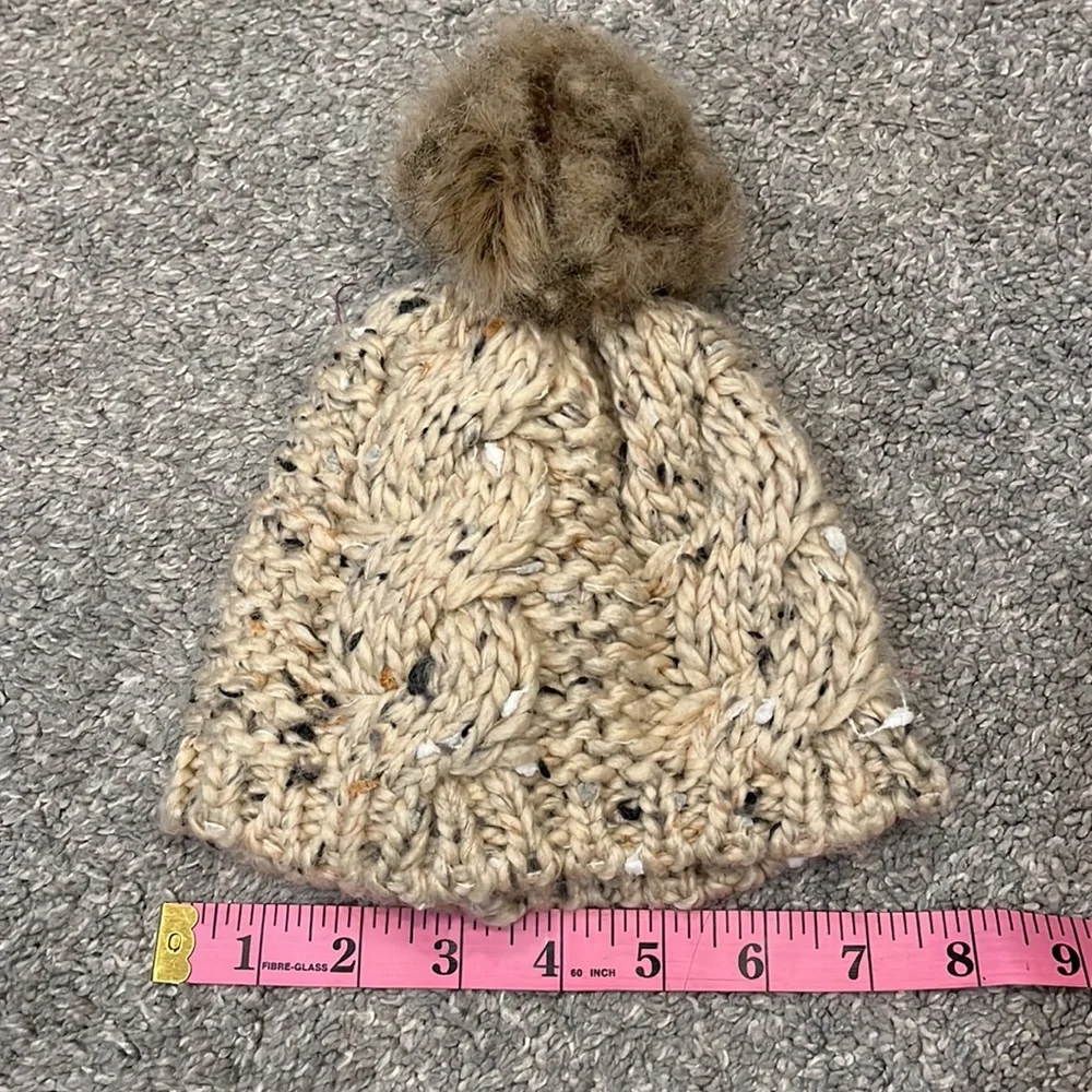 Patrick Francis Ireland | EUC Wool Cable Knit Beanie for Baby Girls